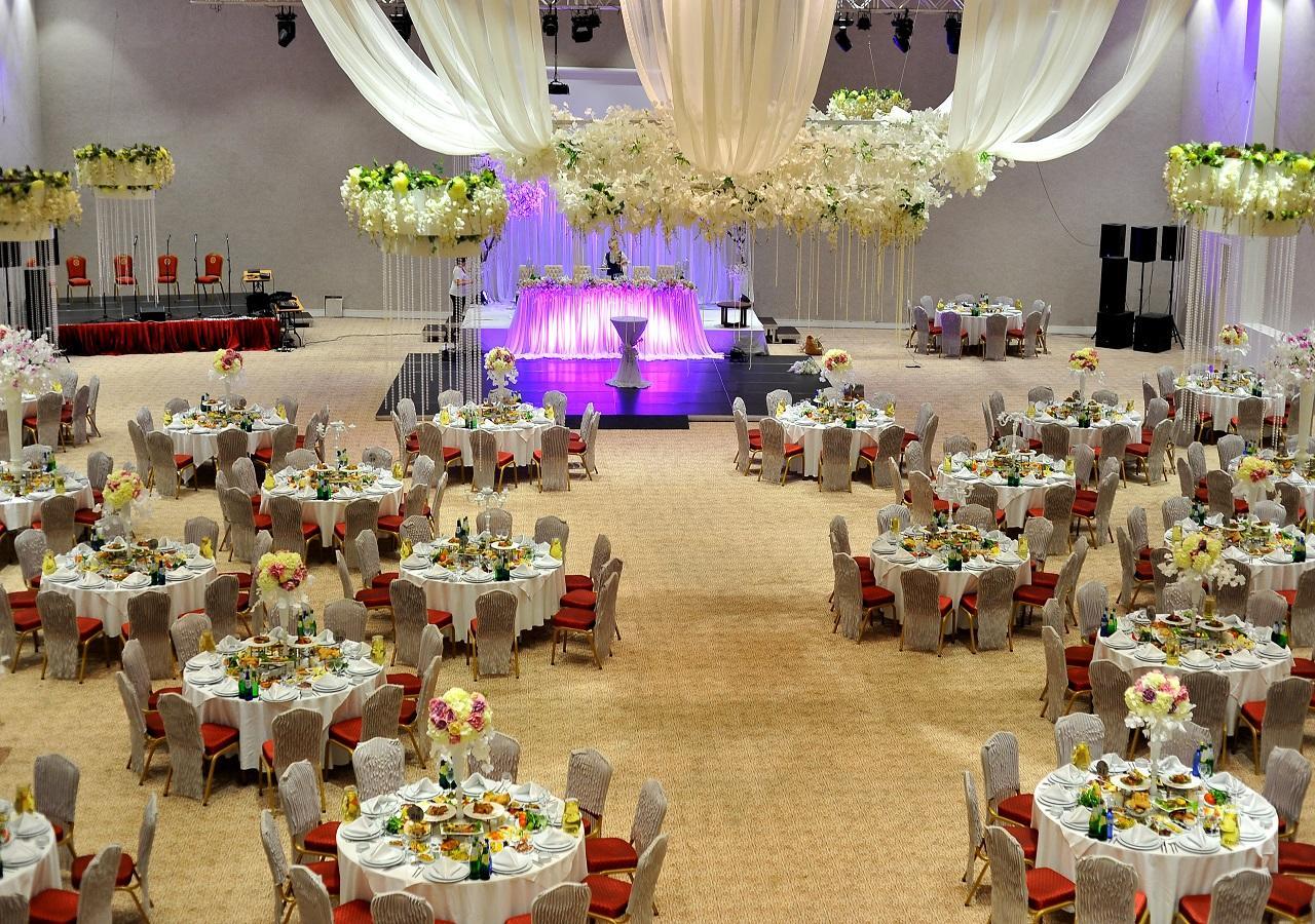Euphoria Batumi Convention & Casino Hotel Εξωτερικό φωτογραφία The ballroom