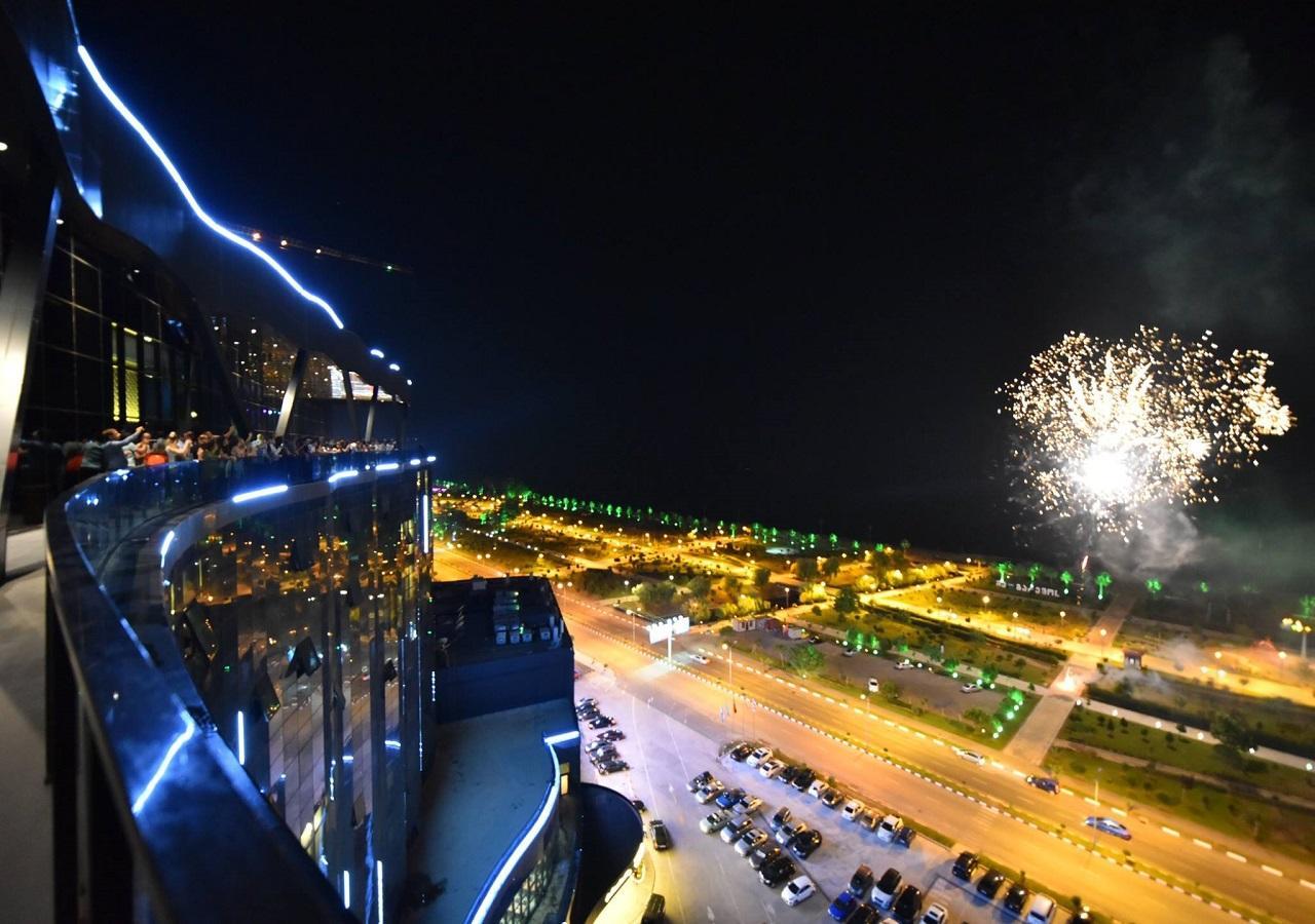 Euphoria Batumi Convention & Casino Hotel Εξωτερικό φωτογραφία Fireworks at the 2012 Olympics
